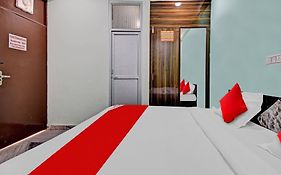 Hotel O Diamond Inns